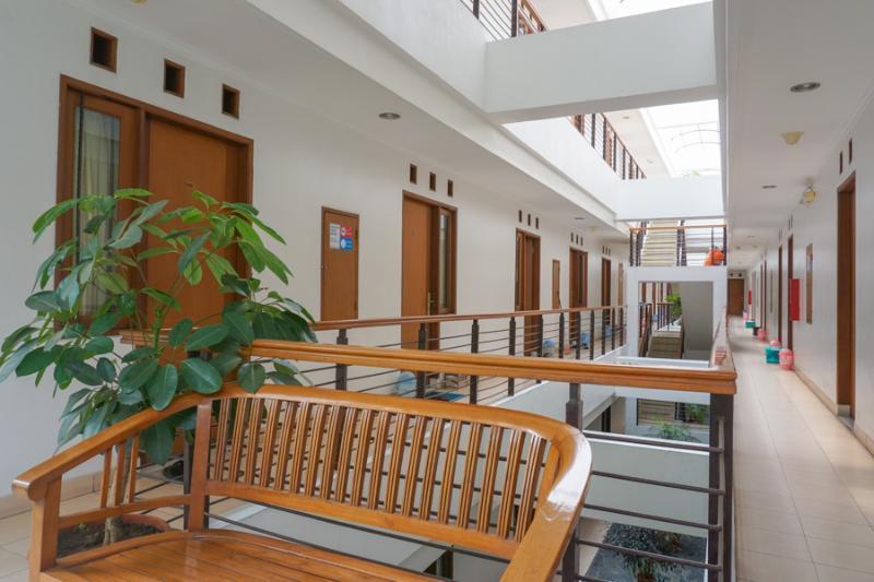 Residences By Reddoorz Near Maranatha Wisma tamu 5*