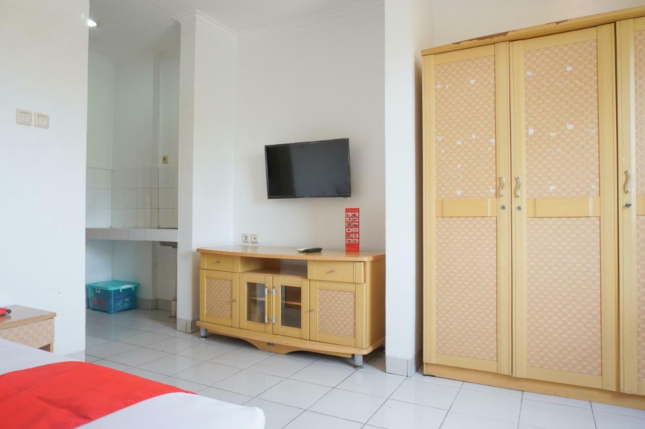 Residences By Reddoorz Near Maranatha 5*