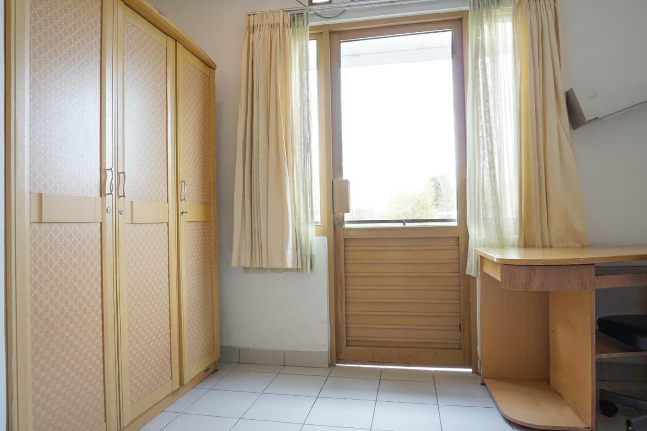 Residences By Reddoorz Near Maranatha Wisma tamu Bandung